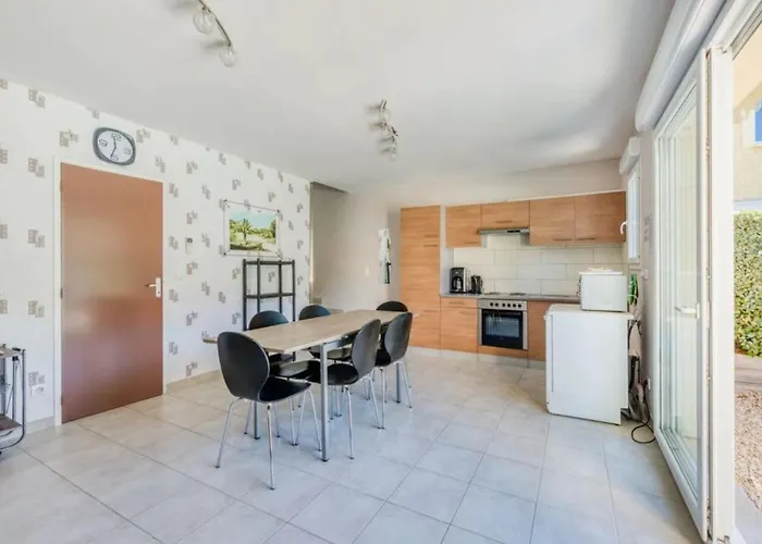 Fuer 5 Personen Und 1 Kind In By Interhome * Gagnieres